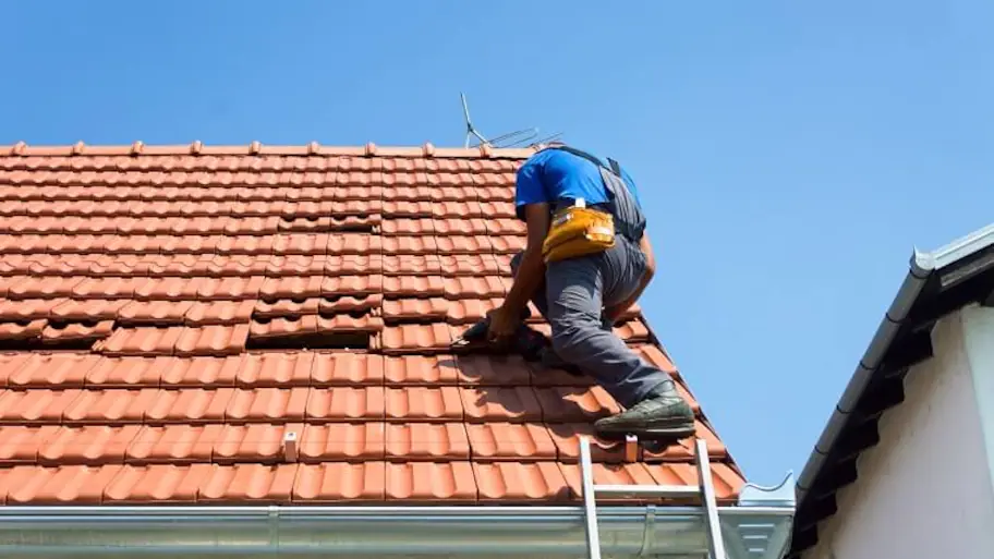 Essential Roofing Repairs Every Homeowner Should Know